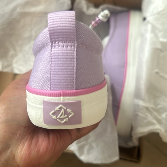 Sperry - Picture 3 of 5